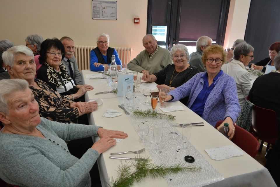 repas des ainés 2025 2.JPG